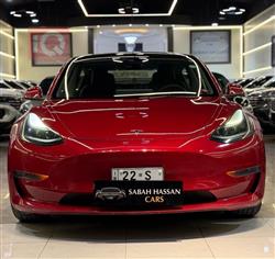 تسلا موديل 3